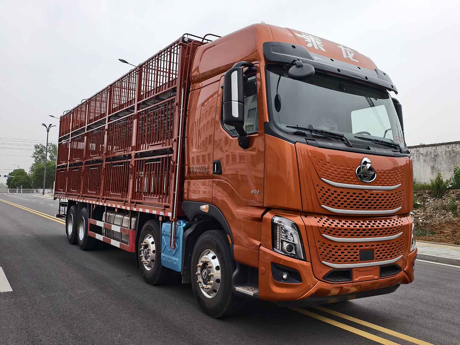 GYH5311CCQLZ6型畜禽運(yùn)輸車圖片