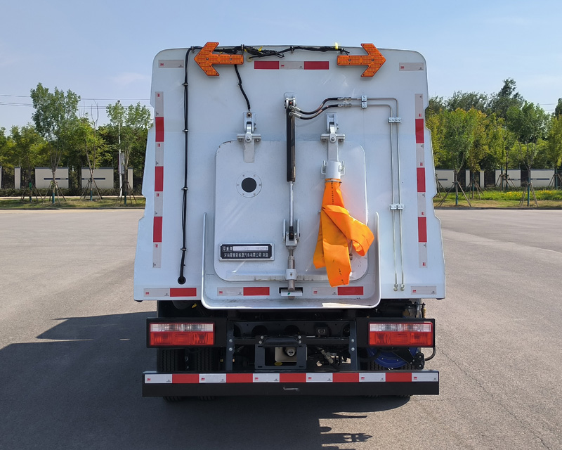 犀重牌AXZ5071TXSDFBEV純電動(dòng)洗掃車(chē)公告圖片