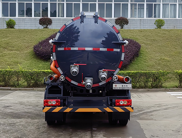福龍馬牌FLM5070GXWFS6吸污車公告圖片