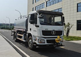 绿化喷洒车