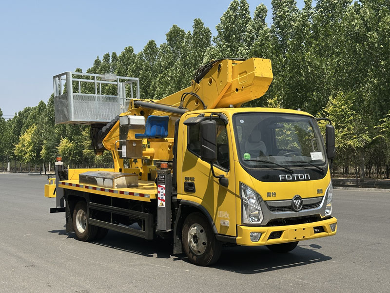 鑫凱捷牌HDM5040XJXBJ1抽油機(jī)檢修車