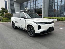 插电式混合动力勘察车
