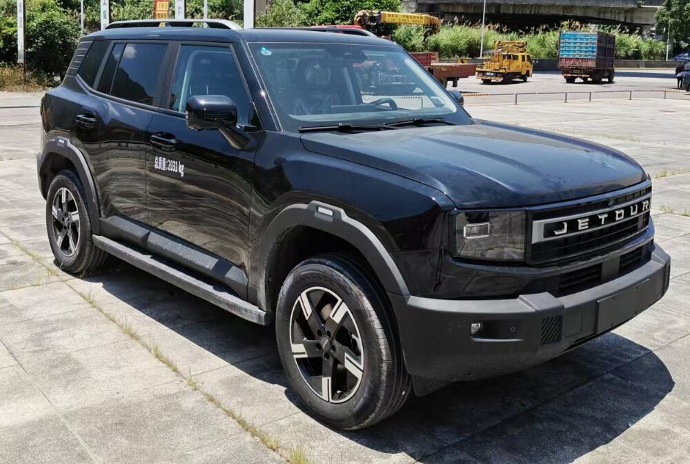 瓏致汽車牌LZV5020XGJ12A工具車