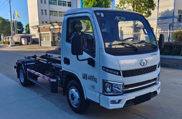 金龍牌XMQ5040ZXXBEVLD純電動(dòng)車(chē)廂可卸式垃圾車(chē)