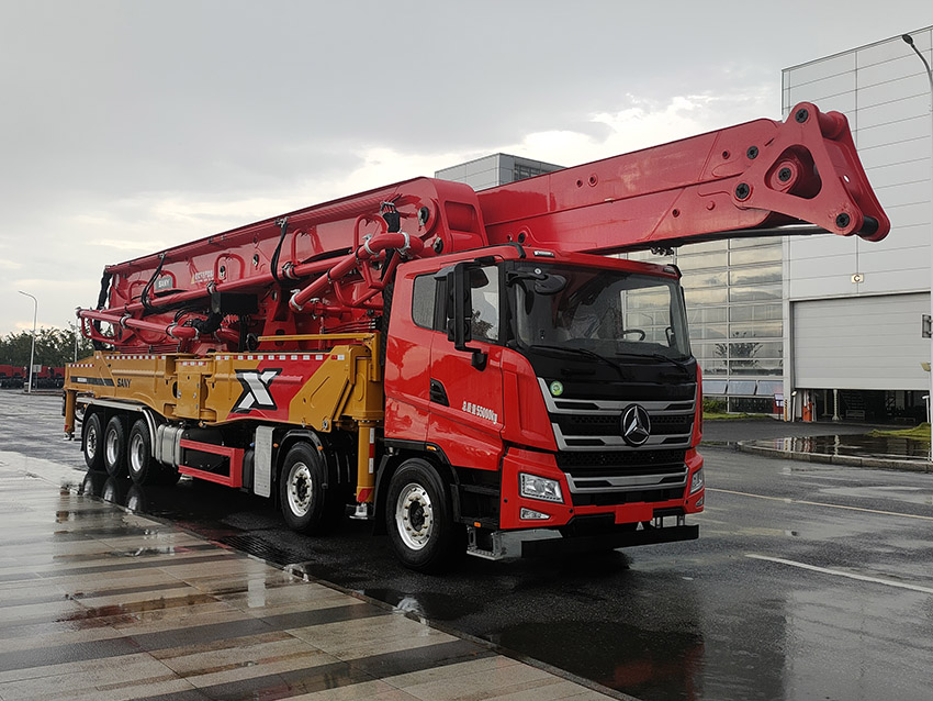 三一牌SYM5558THBF混凝土泵車