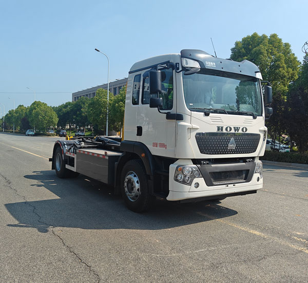 LLL5187ZXXZBEV型純電動(dòng)車廂可卸式垃圾車圖片