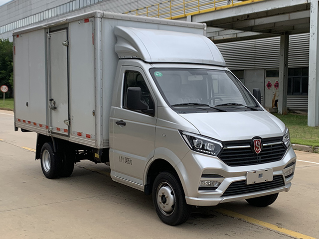 KMC5034XXYQB360D6型廂式貨車圖片