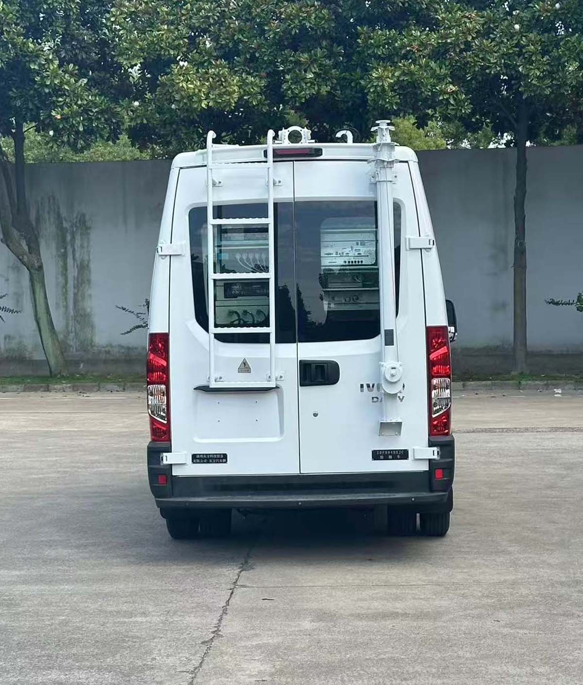 東方汽車牌ZDF5040XJC檢測車公告圖片