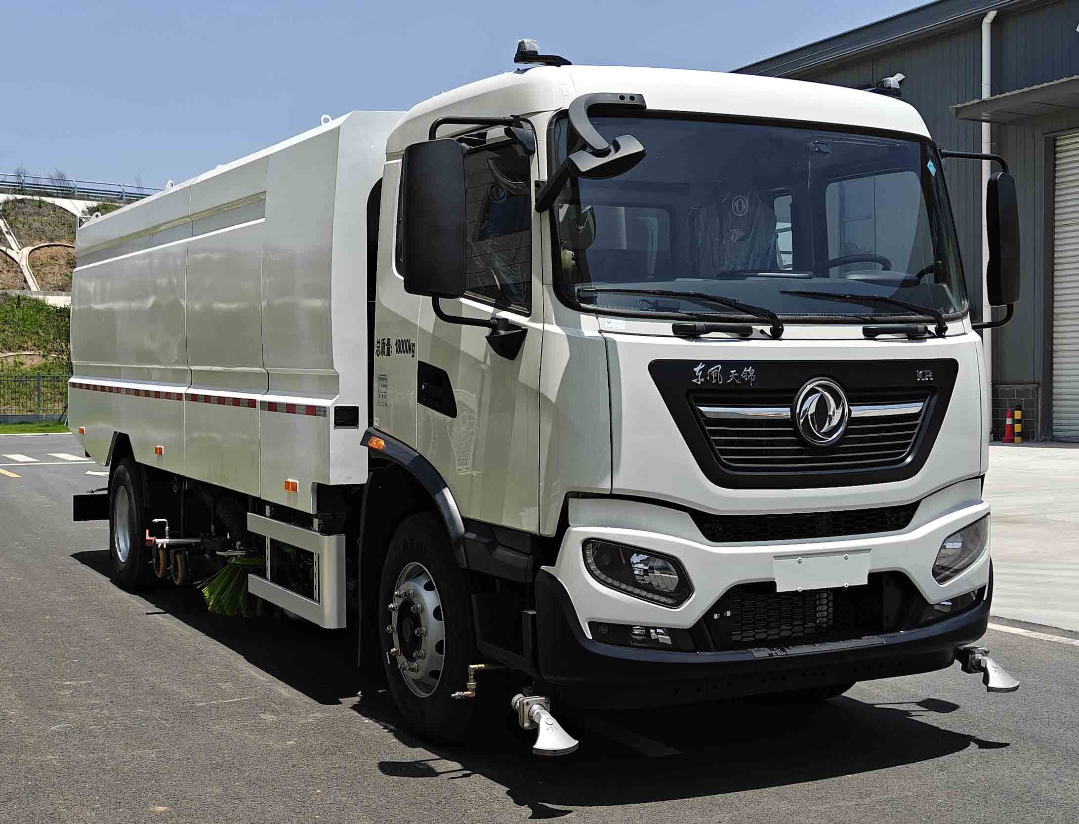 QHV5181TXSEQBEV型純電動(dòng)洗掃車圖片