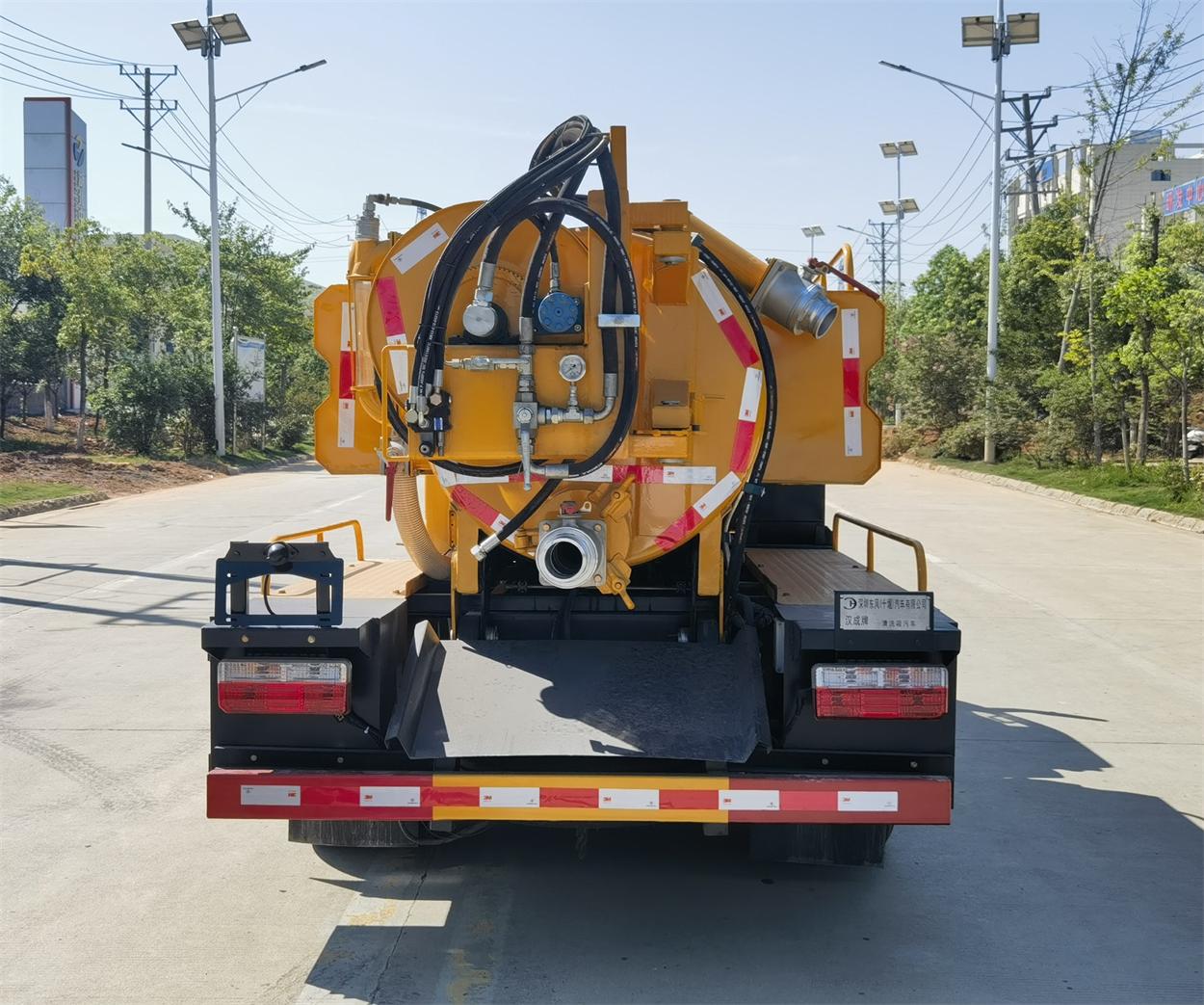 漢成牌HCS5040GQWSEQ6清洗吸污車公告圖片