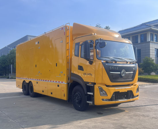華動牌HDP5240XGC6工程車