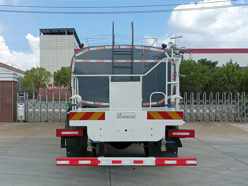 楚勝牌CSC5180GQXBYDBEV純電動(dòng)清洗車(chē)公告圖片