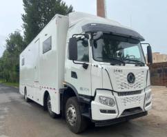 检测车