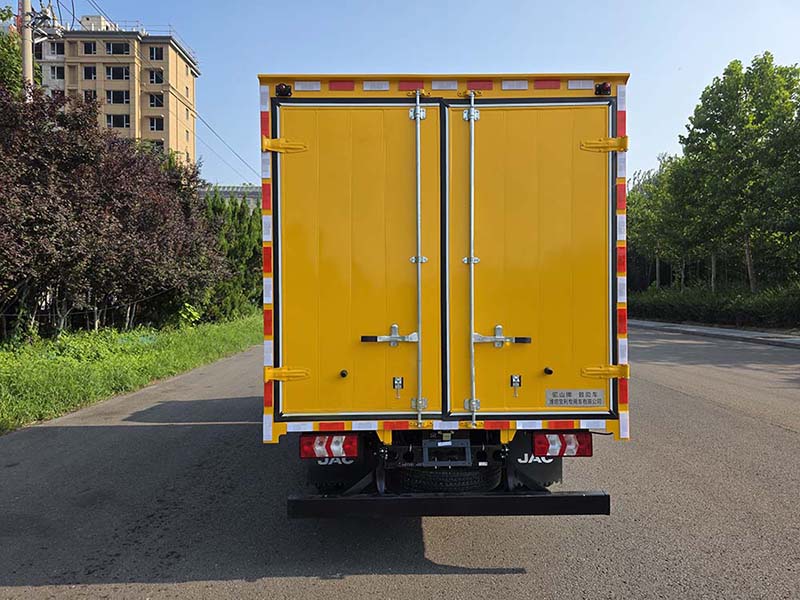 駝山牌WFG5045XXH1HF救險車公告圖片