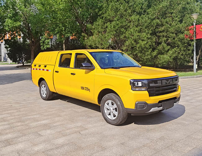 SJT5020TPSP6JX型大流量排水搶險(xiǎn)車(chē)圖片