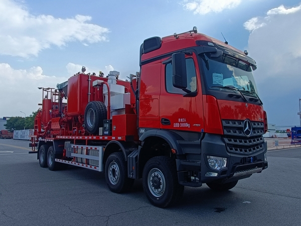 四機(jī)牌SJX5381TGJ固井車