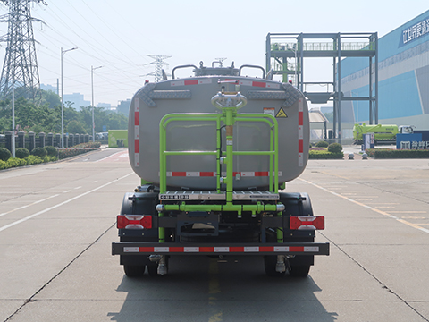 中標(biāo)牌ZBF5122GQXSHBBEVF純電動清洗車公告圖片