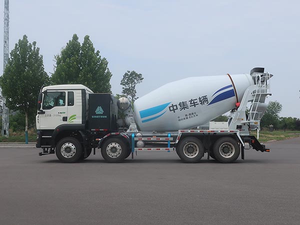 凌宇牌CLY5317GJB30BEV5純電動混凝土攪拌運(yùn)輸車公告圖片