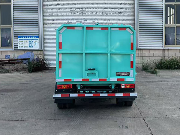 中運(yùn)威牌ZYW5040ZZZBJBEV純電動(dòng)自裝卸式垃圾車公告圖片