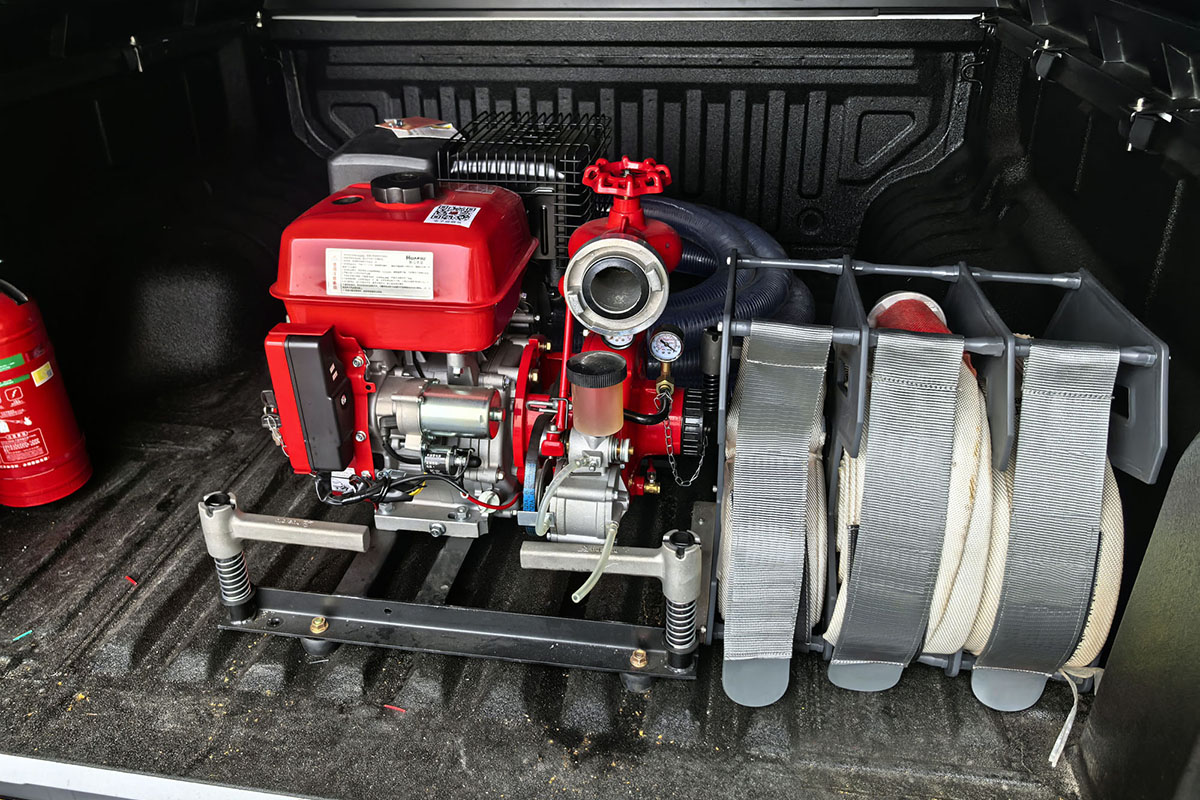 云海牌KK5030XXH01救險(xiǎn)車(chē)公告圖片