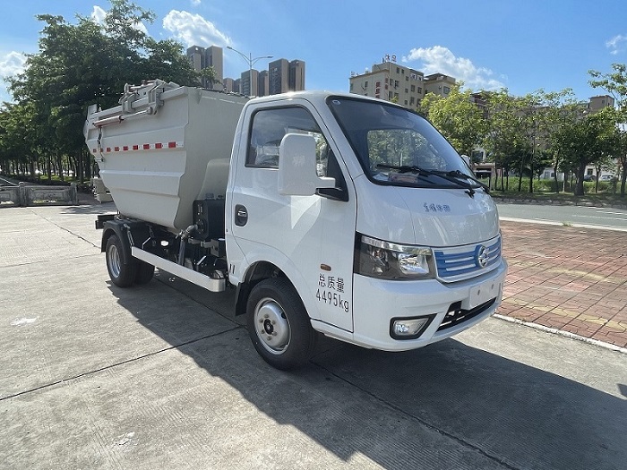 東風(fēng)牌EQ5047ZZZSBEV純電動自裝卸式垃圾車