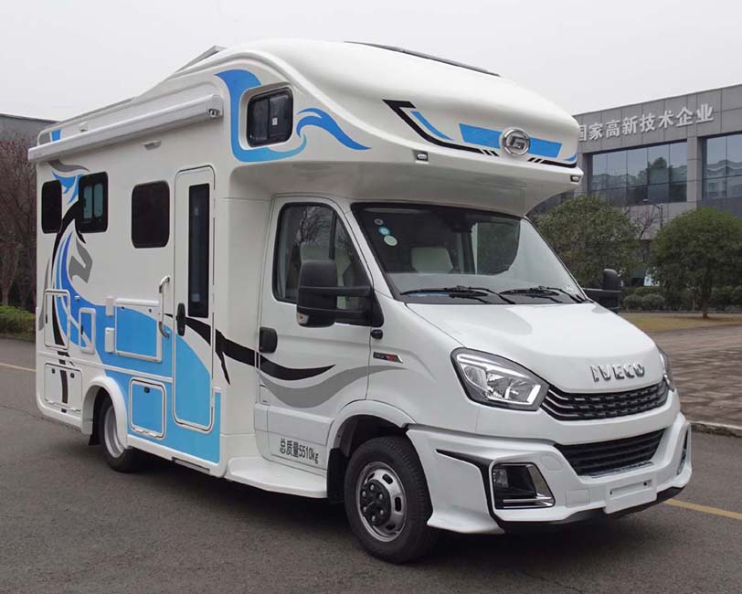 金冠圣路牌SLT5061XLJK2L旅居車