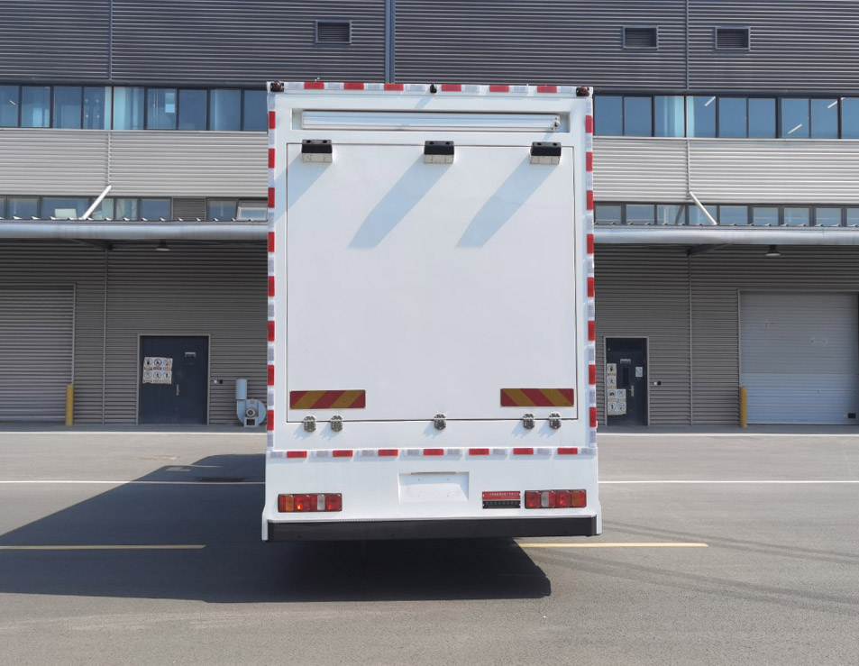 海威英達(dá)牌HWA5240XZHS6指揮車公告圖片