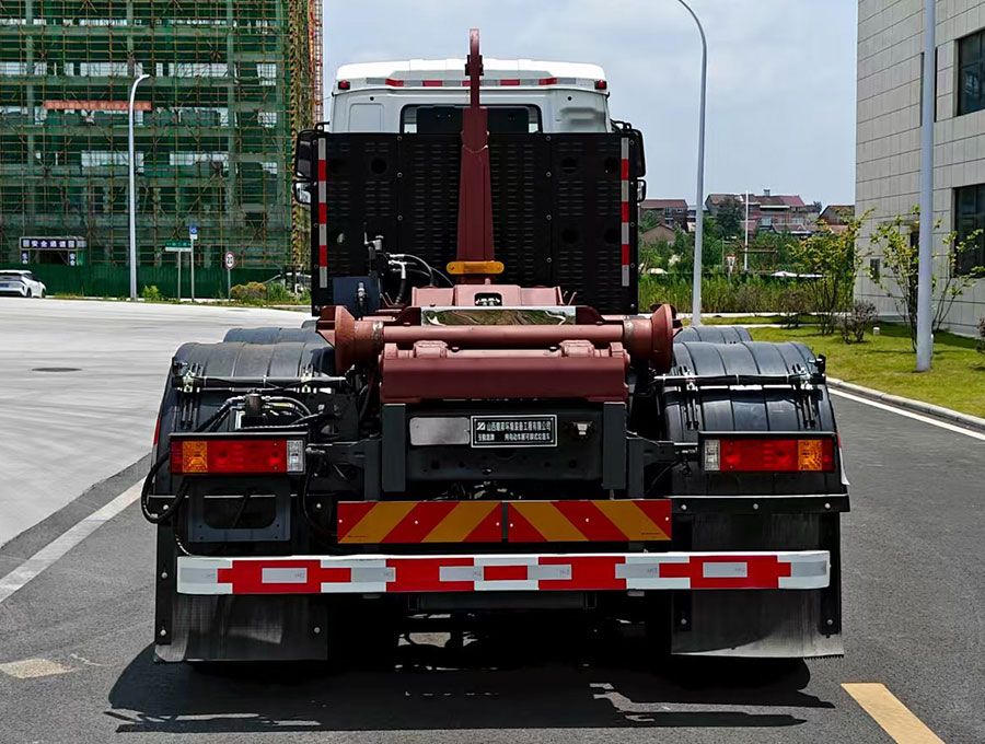 玉驍瓏牌YBH5317ZXXSXBEV純電動車廂可卸式垃圾車公告圖片