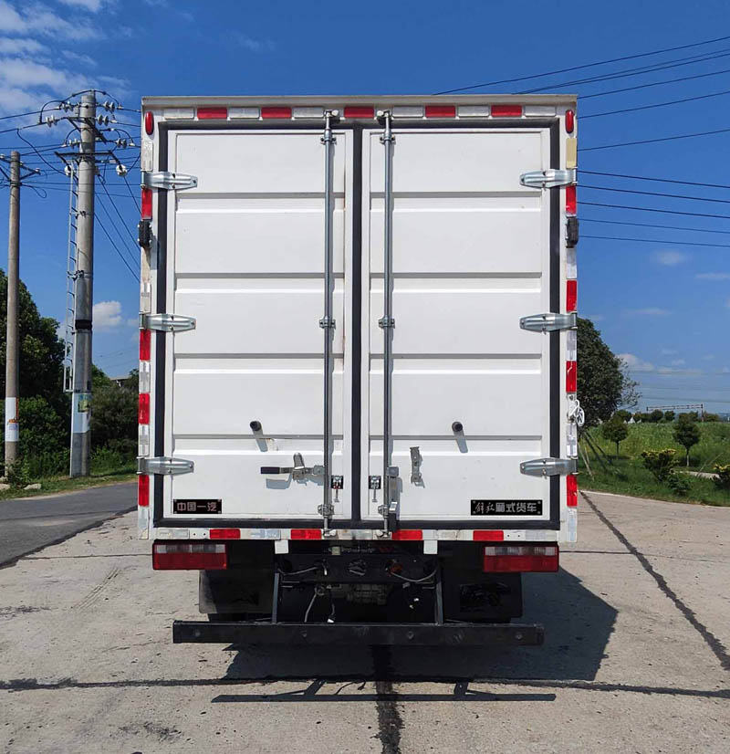 解放牌CA5096XXYP40L2BEVA85純電動(dòng)廂式貨車公告圖片