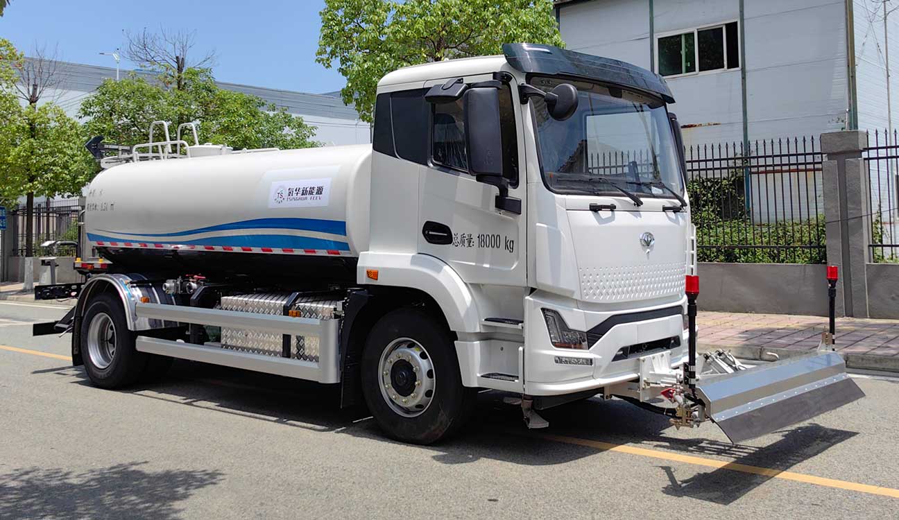 集傲牌TSH5181GQXBEV純電動(dòng)清洗車