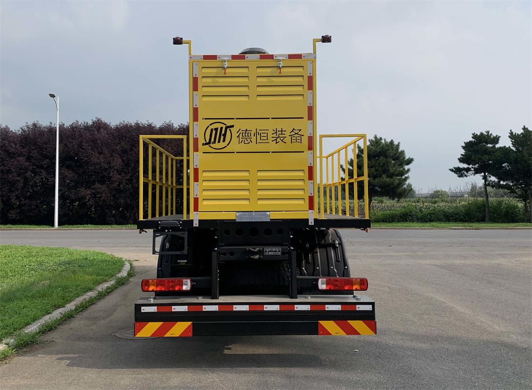 環(huán)科德恒牌LDH5161TCXND除雪車公告圖片