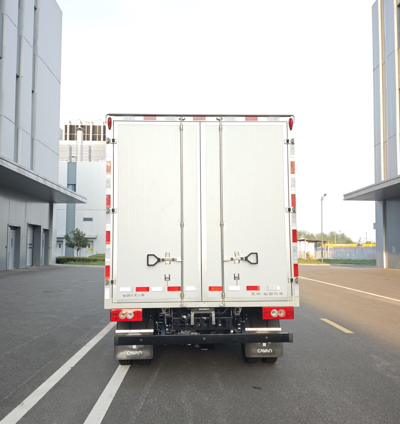 福田牌BJ5040XXYEVZB純電動廂式貨車公告圖片