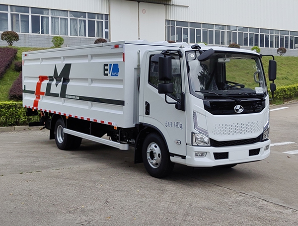 福龍馬牌FLM5080XTYNJBEV純電動(dòng)密閉式桶裝垃圾車