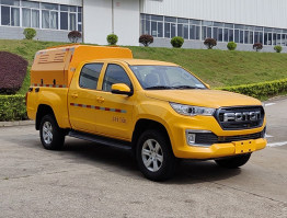 大流量排水抢险车
