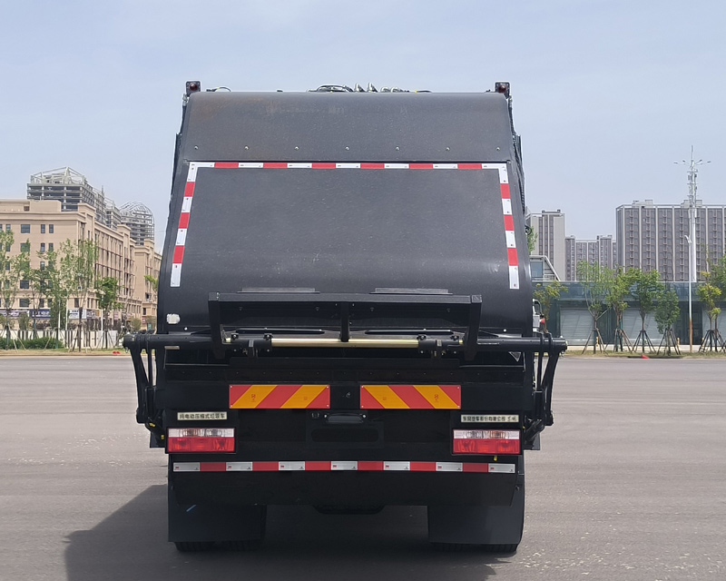 東風牌DFA5180ZYSDBEV純電動壓縮式垃圾車公告圖片