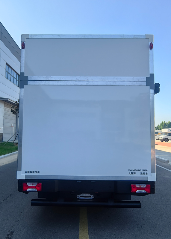 大馳牌DCQ5063XLJNJ6旅居車公告圖片