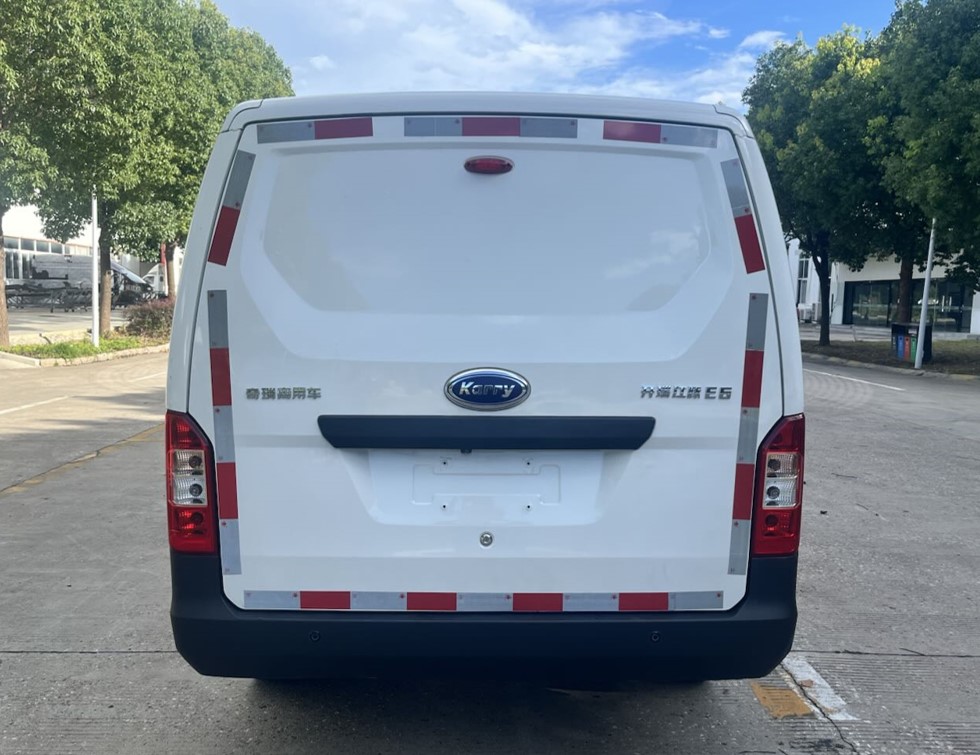 開(kāi)瑞牌SQR5030XXYBEVH364純電動(dòng)廂式貨車(chē)公告圖片