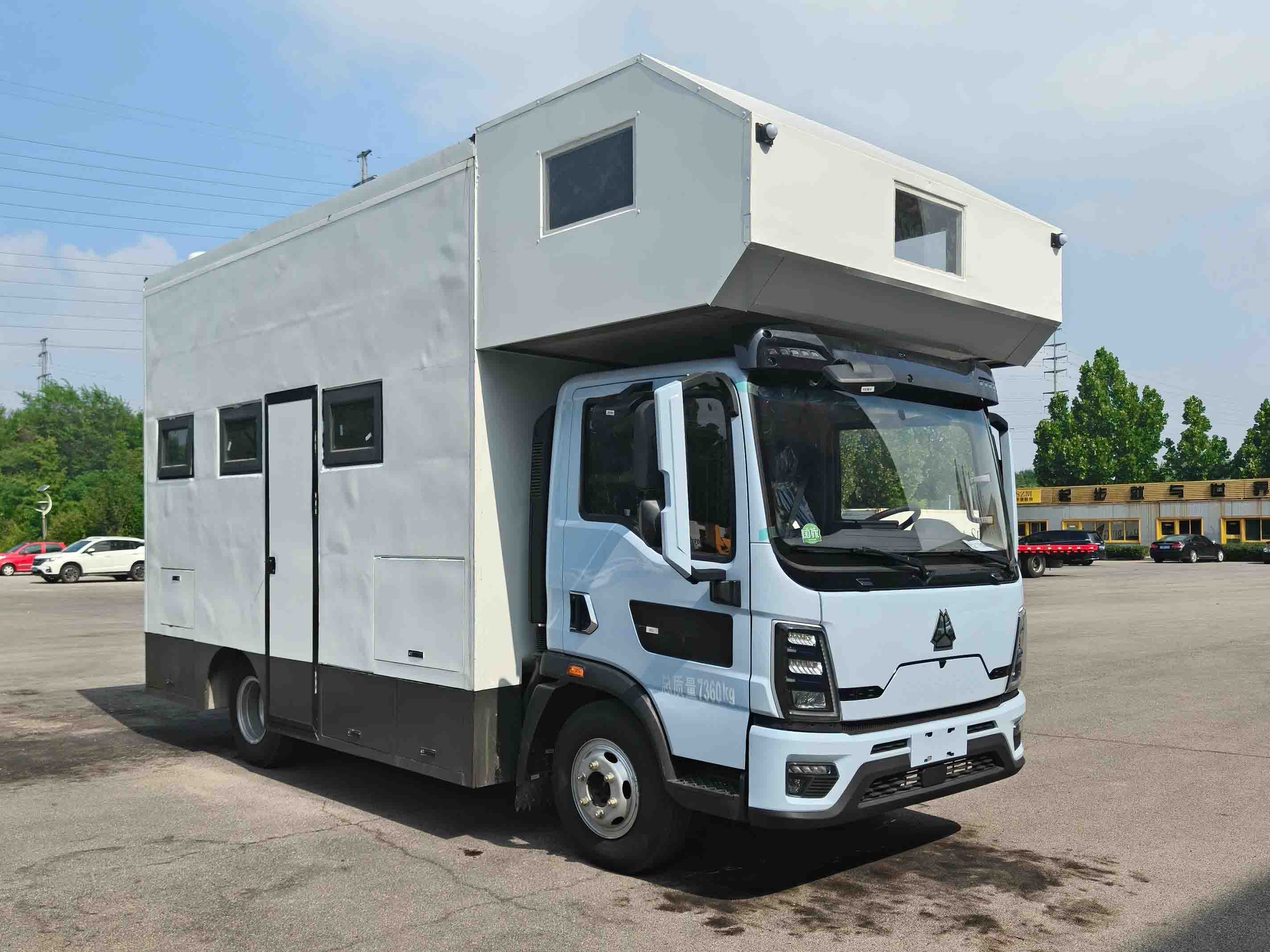 SZM5070XLJ-A1型旅居車圖片