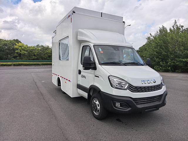 ZJL5046XTXN6型通信車(chē)圖片