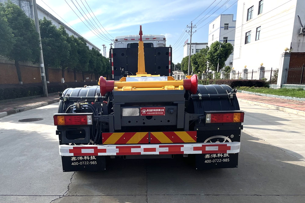 歐威沃牌CXK5317ZXXBEV純電動車廂可卸式垃圾車公告圖片