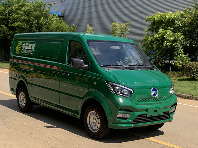 KMC5033XYZBEVC305M型純電動郵政車圖片