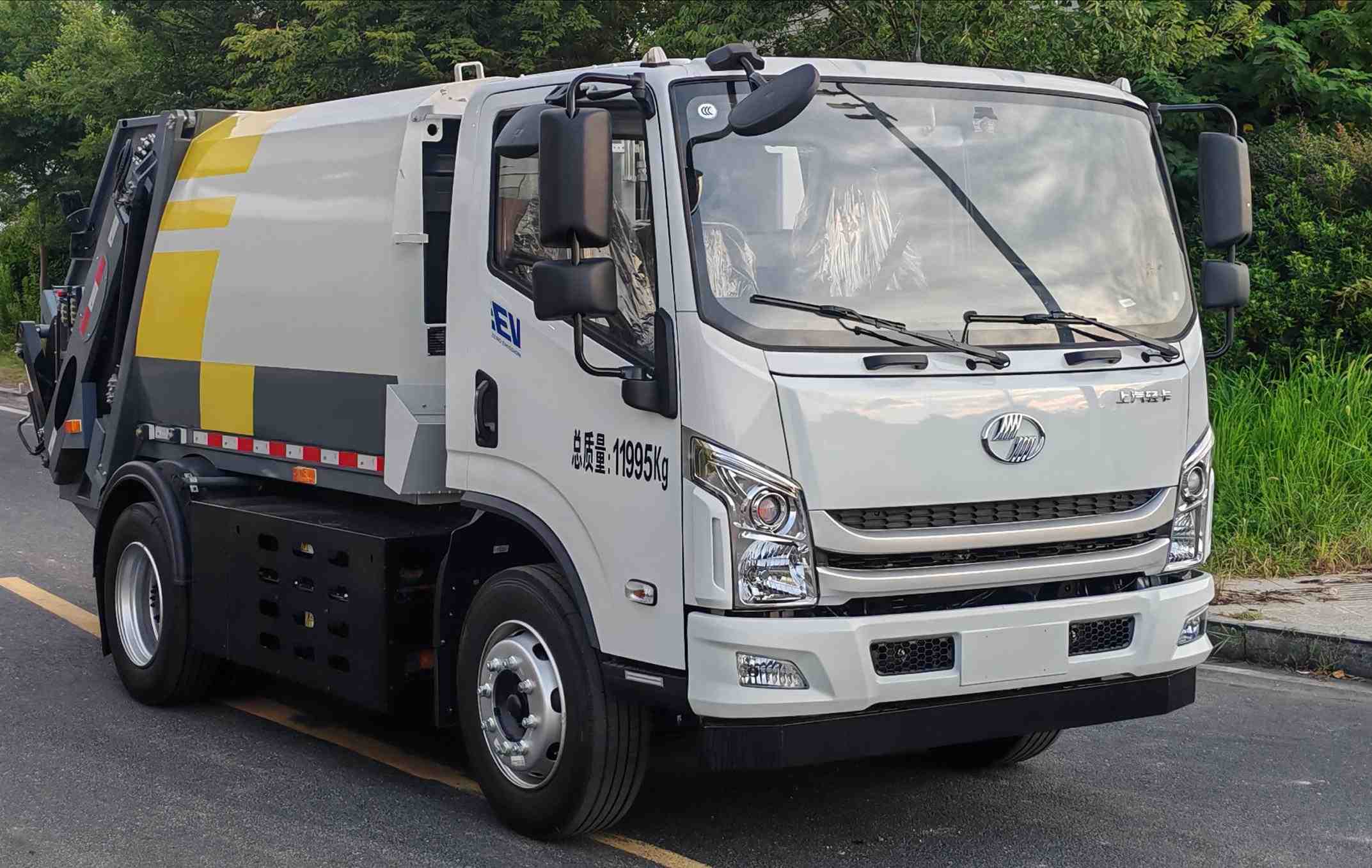 SAV5122ZYSBEV型純電動(dòng)壓縮式垃圾車圖片