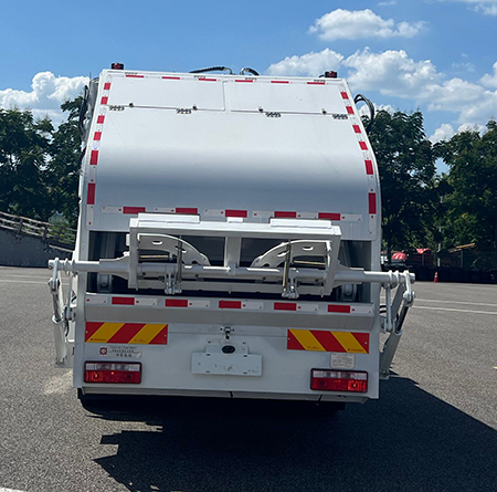 中國中車牌TEG5181ZYSAZCBEV1純電動壓縮式垃圾車公告圖片