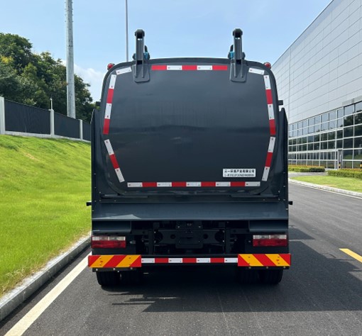 三一牌SYS5120TCASYABEV純電動餐廚垃圾車公告圖片
