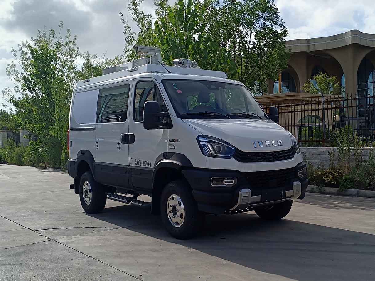 FZB5043XTX2046X型通信車(chē)圖片