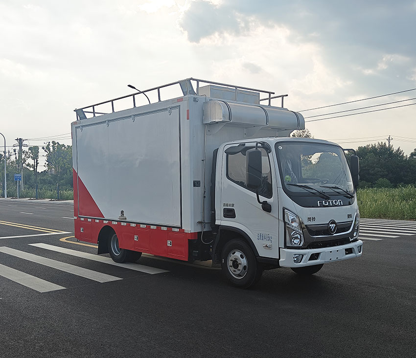 專力牌ZLC5045XCCBJ6餐車