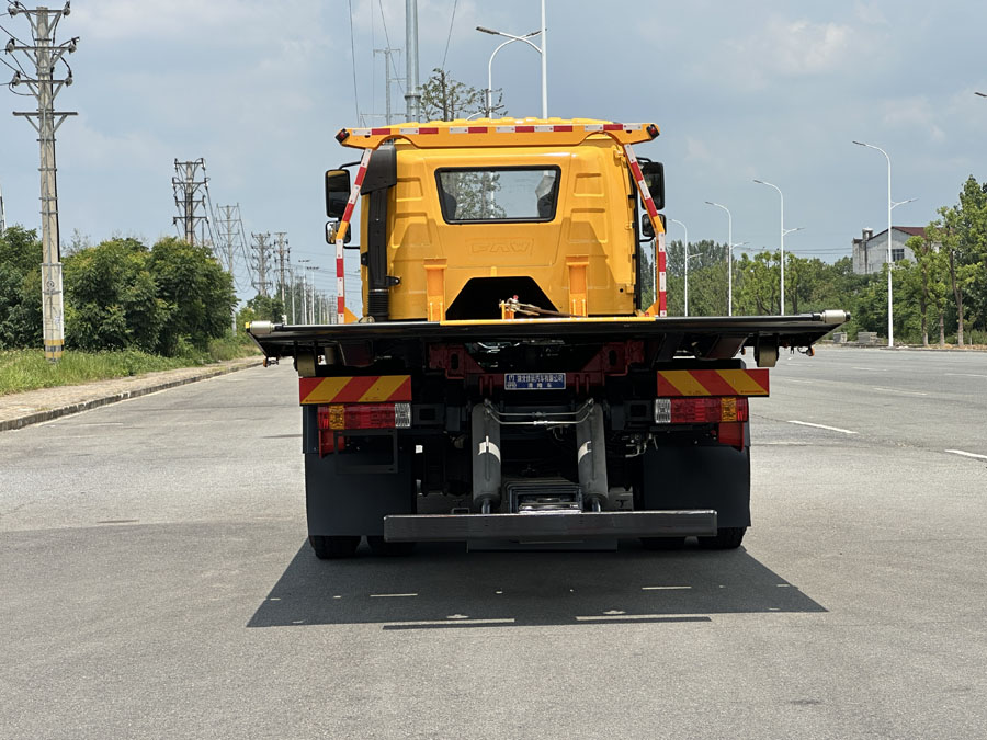 佳運(yùn)牌AJY5181TQZCA6清障車公告圖片