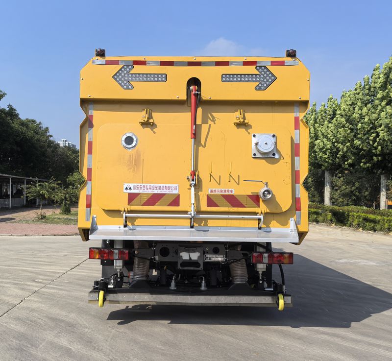 圣岳牌SDZ5180TWQF道路污染清除車公告圖片