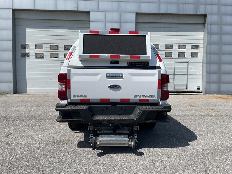 馳遠牌BSP5030XJCBEV純電動檢測車公告圖片