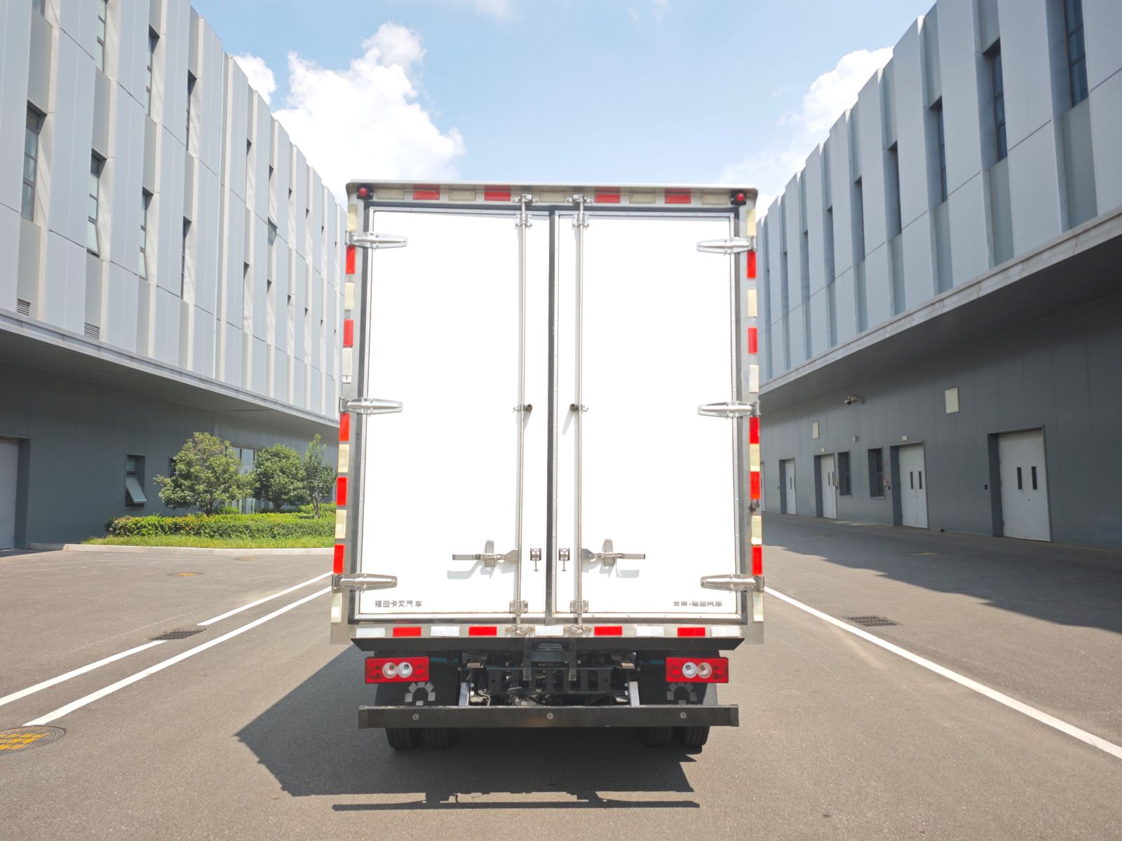 福田牌BJ5040XLCEVZA純電動(dòng)冷藏車公告圖片